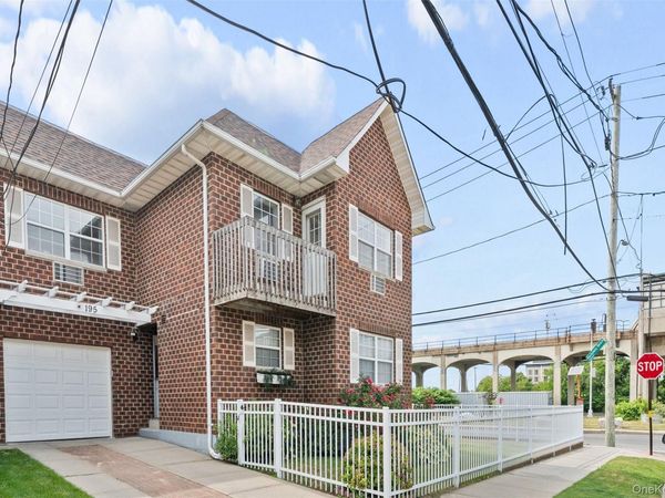 195 Beach 60th Street , Arverne, NY 11692