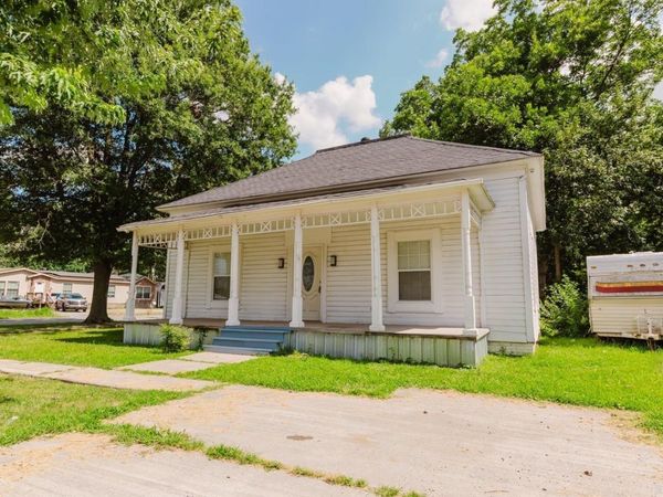 628 E 2nd Street, Stuttgart, AR 72160