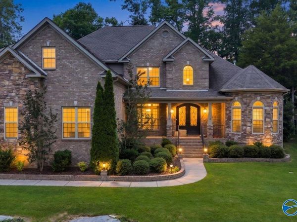 7036 Ridge Crest Road, Owens Cross Roads, AL 35763
