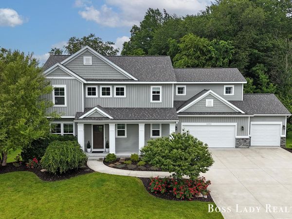 6342 Eaglewood Drive, Hudsonville, MI 49426