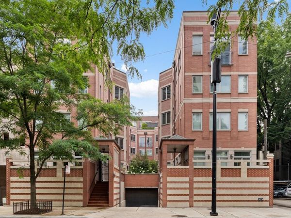 1430 N La Salle Drive , Unit F1, Chicago, IL 60610