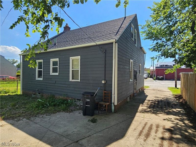 4063 E 148th Street, Cleveland, OH 44128 Photo 26