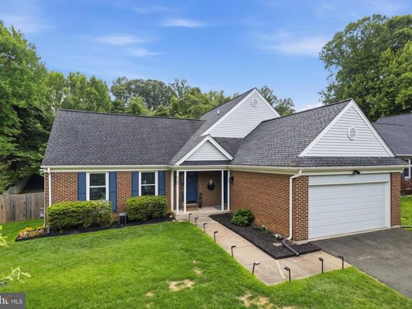 9207 PALOMA, SPRINGFIELD, VA 22153