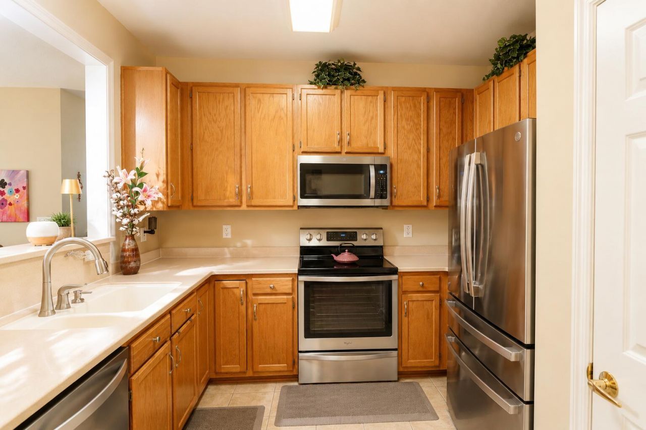 1140 Black Rush Circle Photo 11
