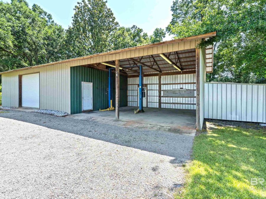 Property Image 32