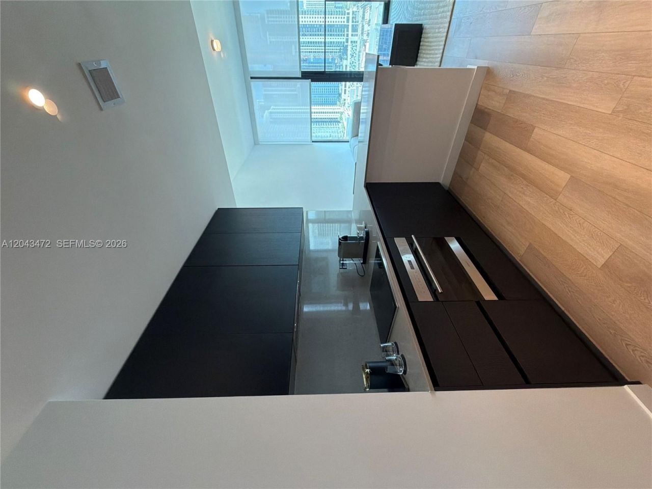 20 NE 11th St , Unit 2409, Miami, FL 33132 Photo