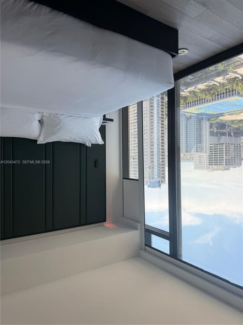 20 NE 11th St , Unit 2409, Miami, FL 33132 Photo