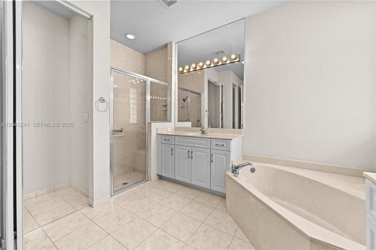 6823 Fabiano Cir , Boynton Beach, FL 33437 Photo
