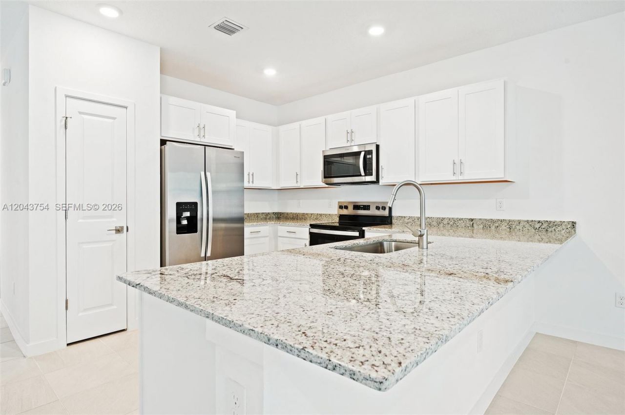 6007 Coralberry St , Haverhill, FL 33415 Photo