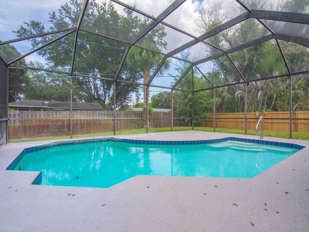 5612 Deleon Avenue, Fort Pierce, FL 34951 Photo