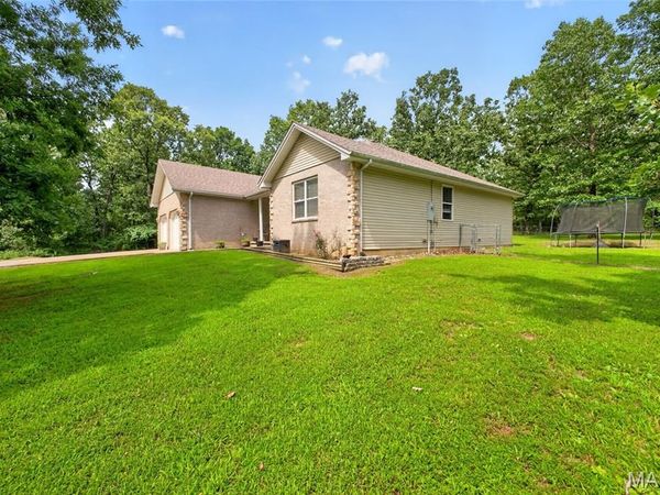 24450 Remington Lane, Lebanon, MO 65536