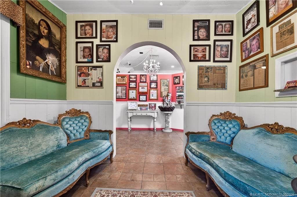 1005 W Midway Road , Fort Pierce, FL 34982 Photo