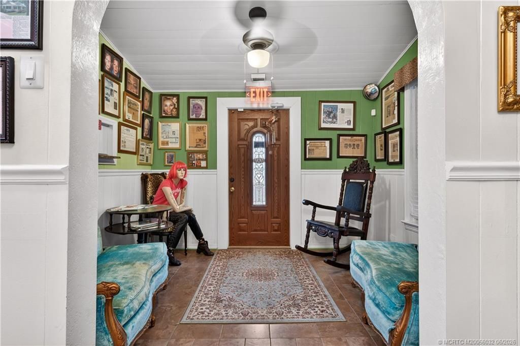 1005 W Midway Road , Fort Pierce, FL 34982 Photo