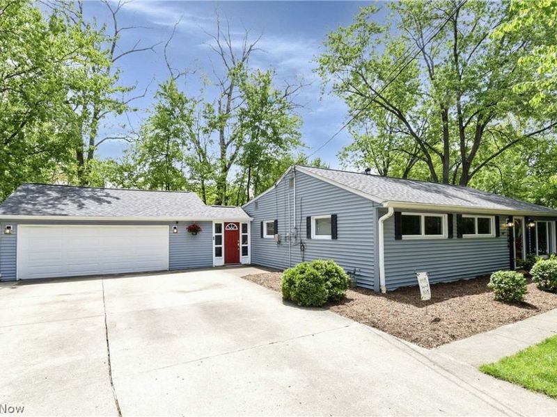 1600 Ridgewood Court, Twinsburg, OH 44087 Photo 2
