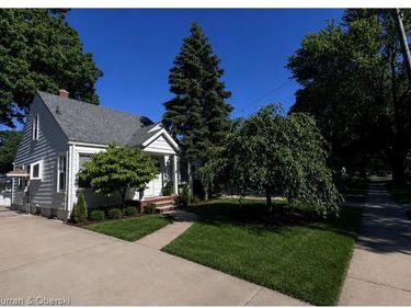 3404 Edgewood Street, Dearborn, MI 48124