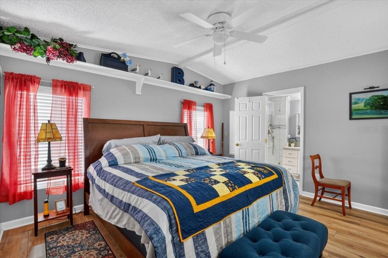 8469 Imperial Lakes Circle, Palmetto, FL 34221 Photo