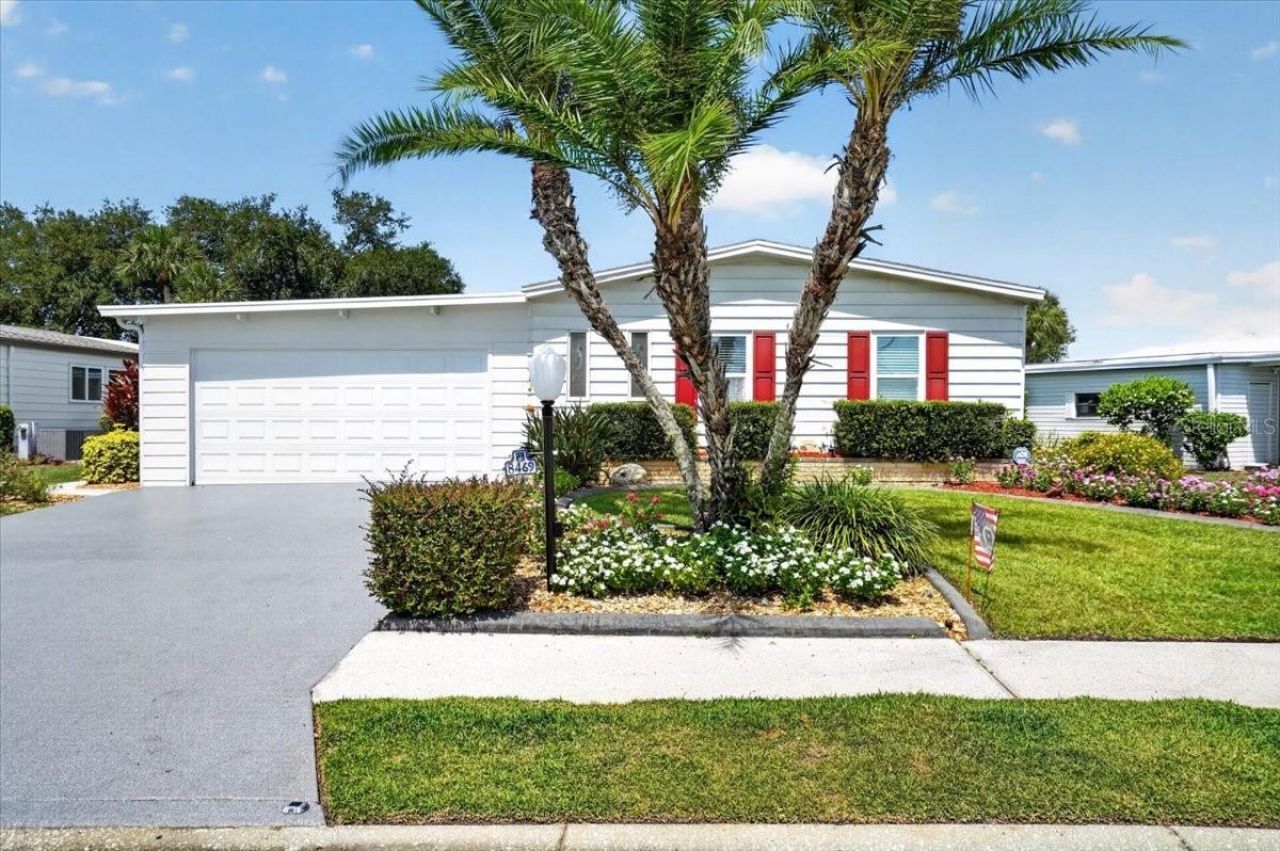 8469 Imperial Lakes Circle, Palmetto, FL 34221 Photo