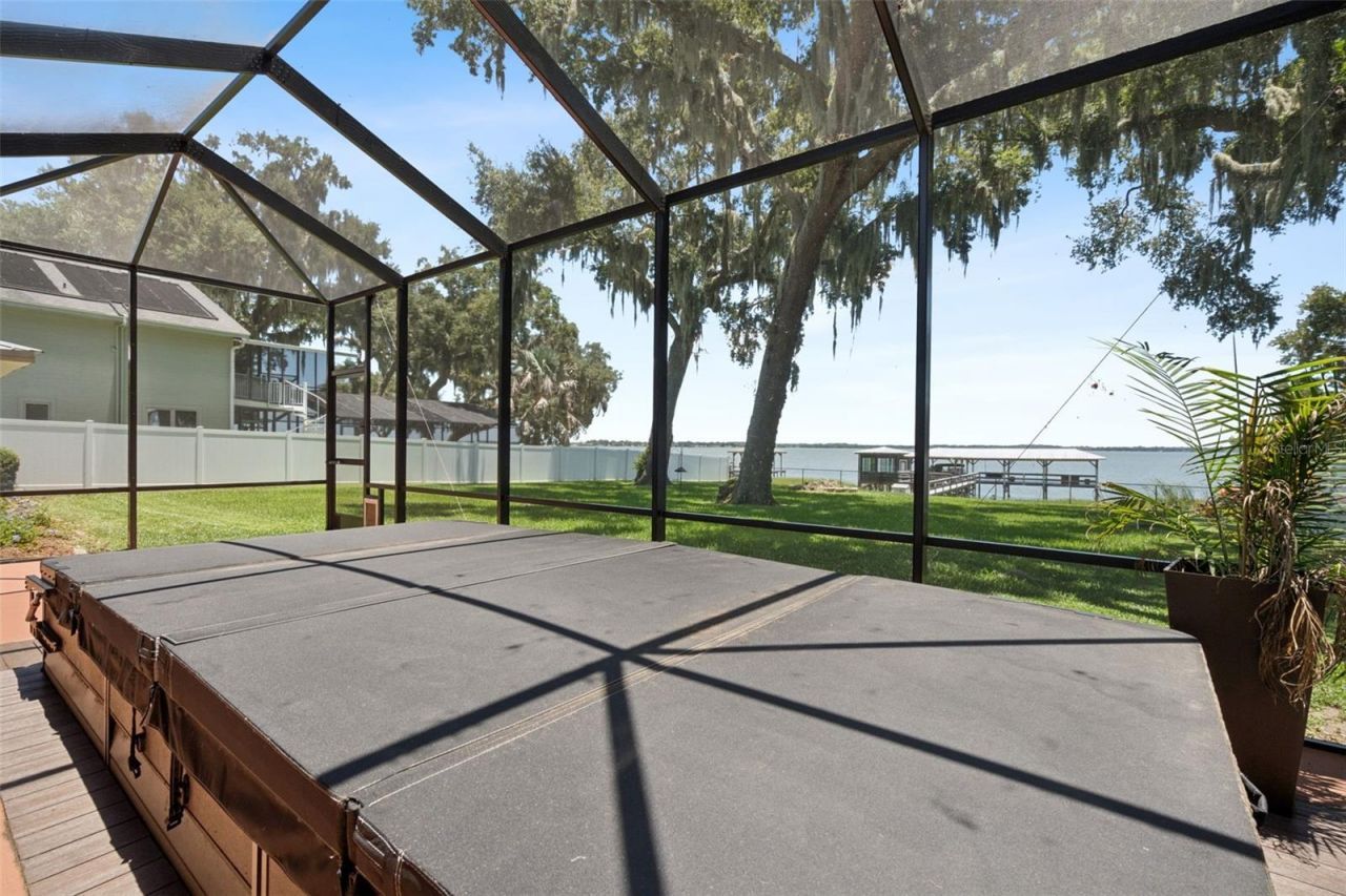 35040 Shady Oaks Lane, Fruitland Park, FL 34731 Photo