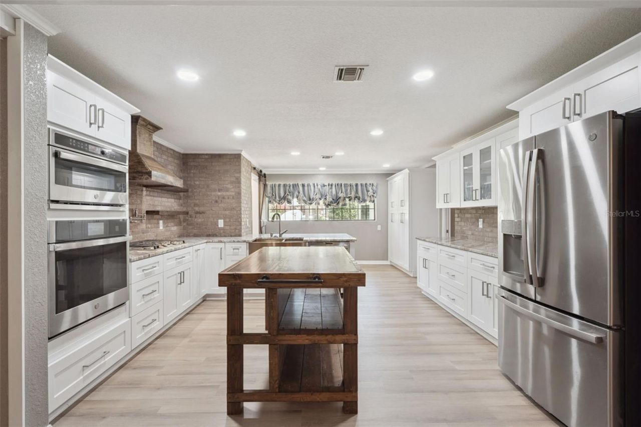 35040 Shady Oaks Lane, Fruitland Park, FL 34731 Photo
