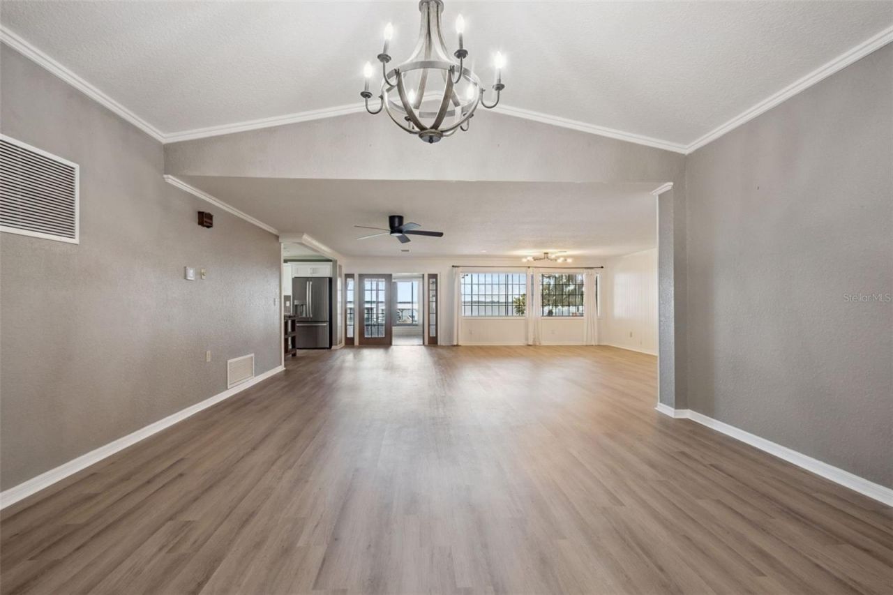 35040 Shady Oaks Lane, Fruitland Park, FL 34731 Photo