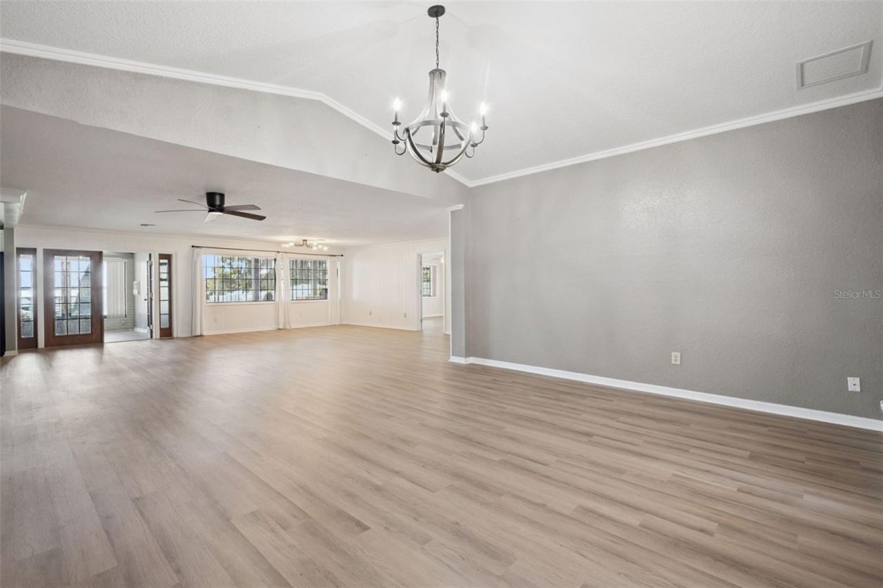 35040 Shady Oaks Lane, Fruitland Park, FL 34731 Photo