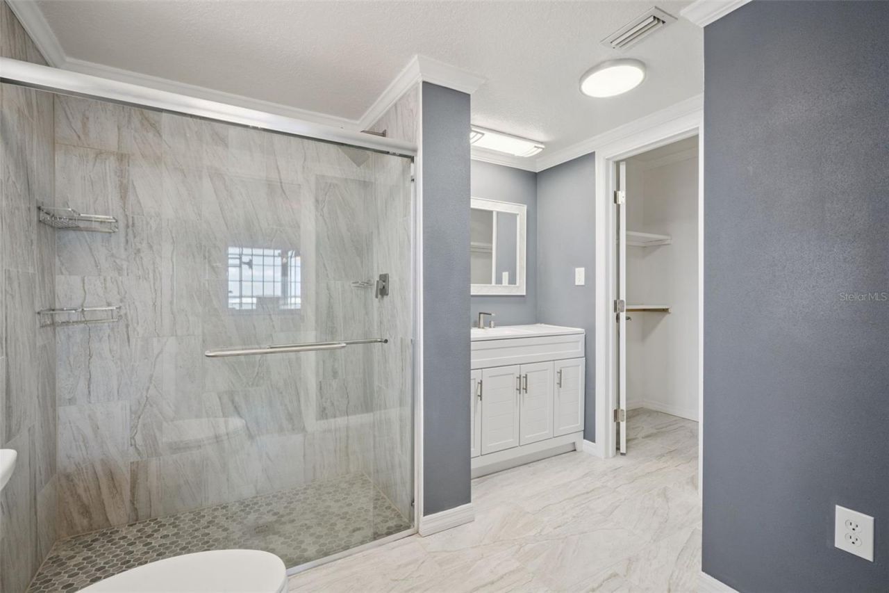 35040 Shady Oaks Lane, Fruitland Park, FL 34731 Photo