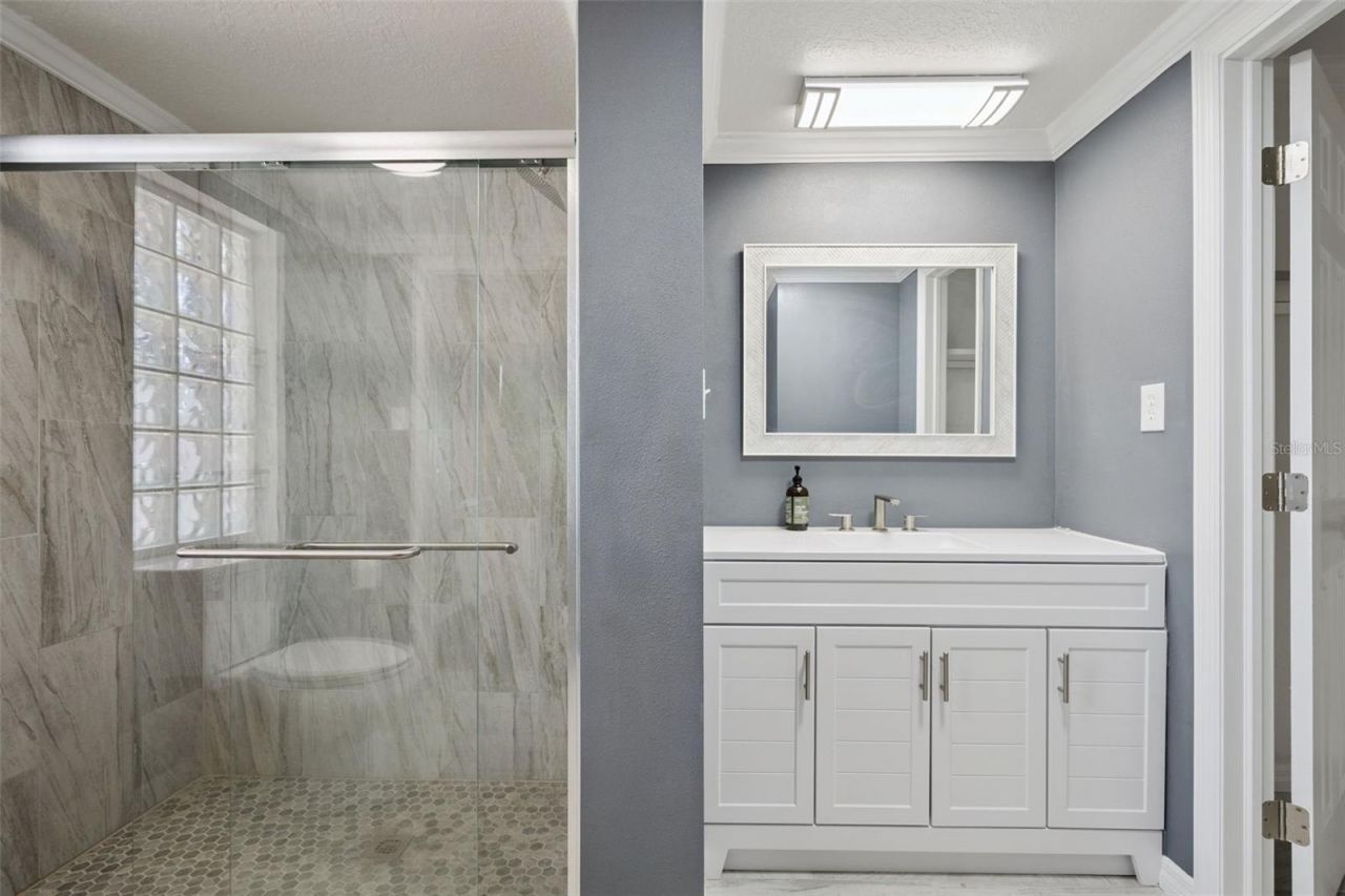 35040 Shady Oaks Lane, Fruitland Park, FL 34731 Photo