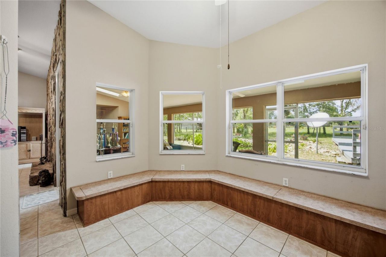 11751 SE 16th Lane , Morriston, FL 32668 Photo
