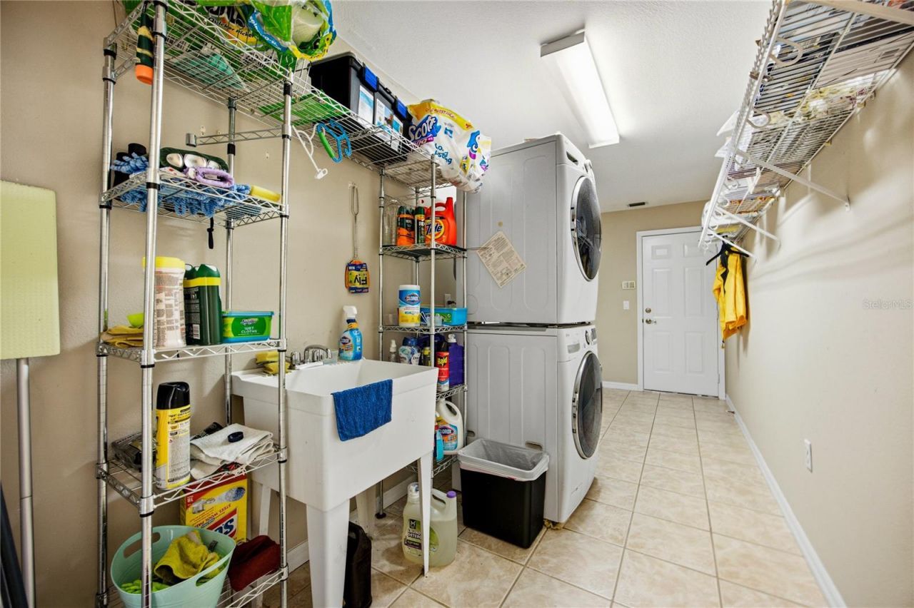 11751 SE 16th Lane , Morriston, FL 32668 Photo