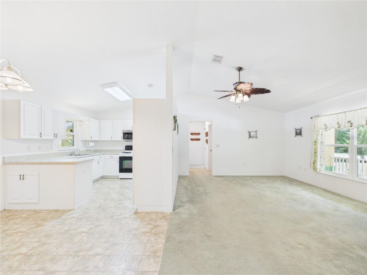 11236 N Rain Point , Inglis, FL 34449 Photo