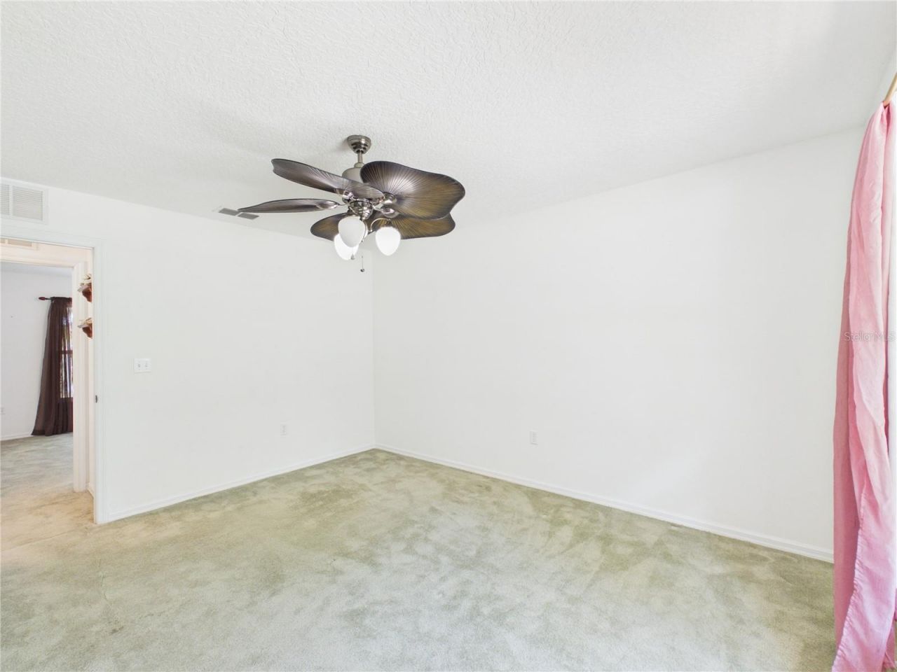 11236 N Rain Point , Inglis, FL 34449 Photo