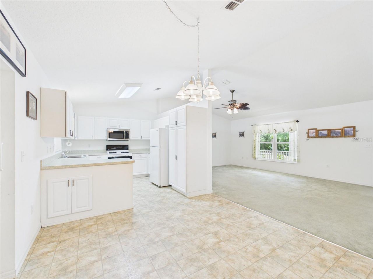 11236 N Rain Point , Inglis, FL 34449 Photo