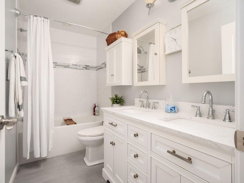 7659 Wallsend Court, Dublin, OH 43017 Photo 23