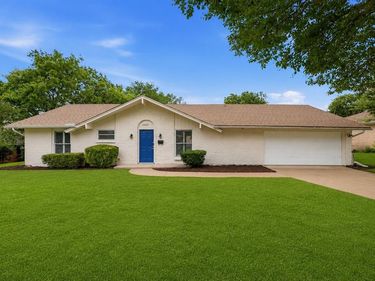 3021 Gunnison Trail , Fort Worth, TX 76116