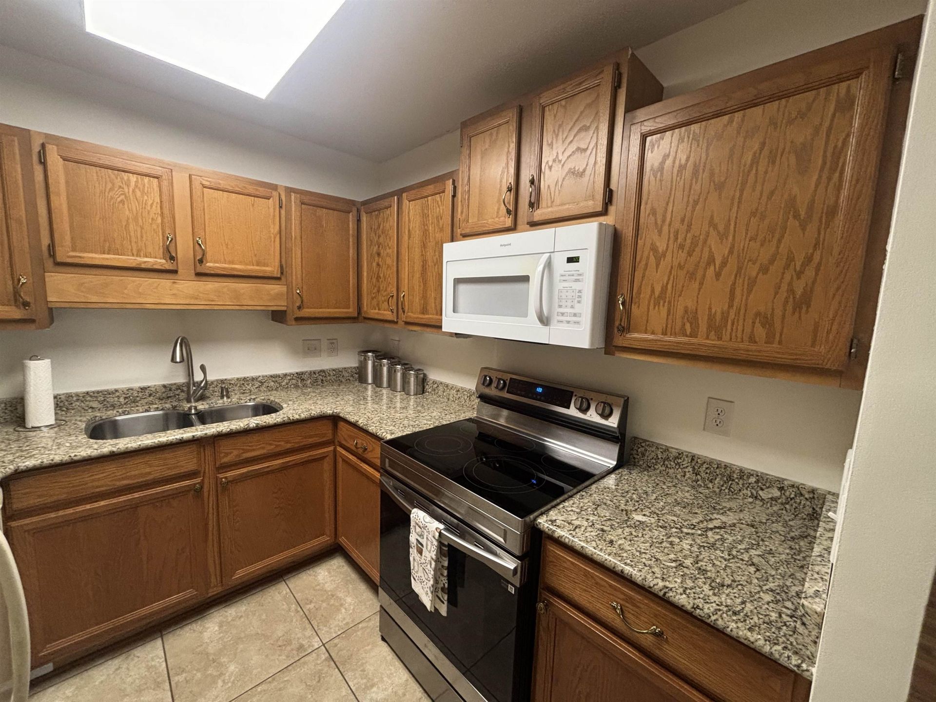 5001 Little River Rd.  Photo 7