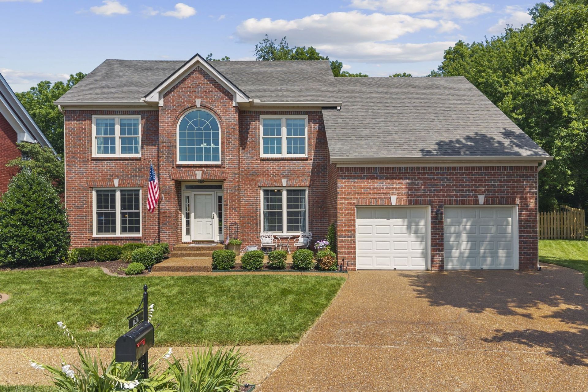 620 Crofton Park Ln, Franklin, TN 37069 Main Photo