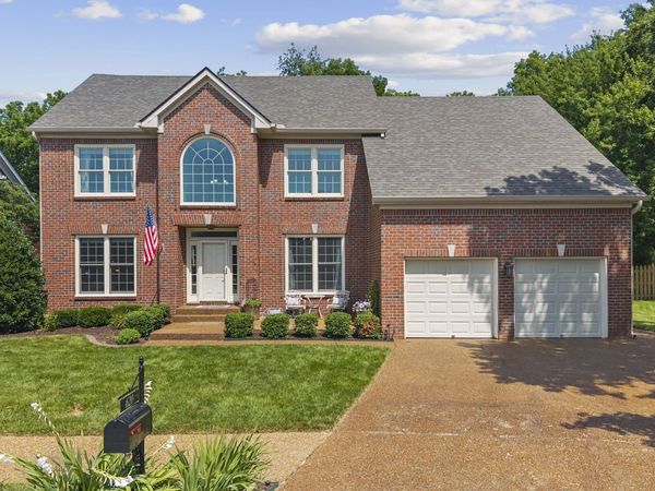 620 Crofton Park Ln, Franklin, TN 37069