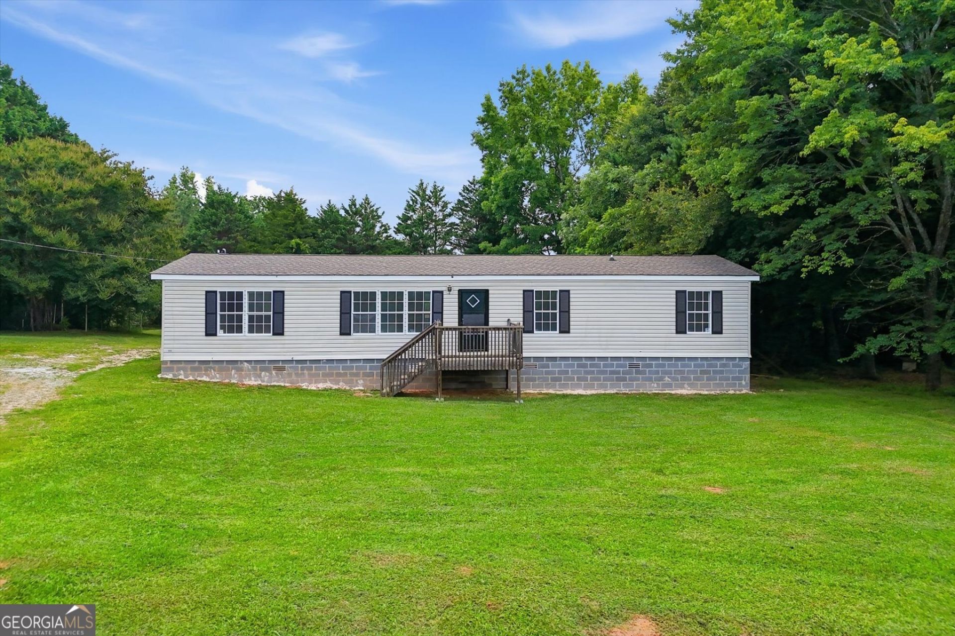 328 Pine Street, Danielsville, GA 30633 Main Photo