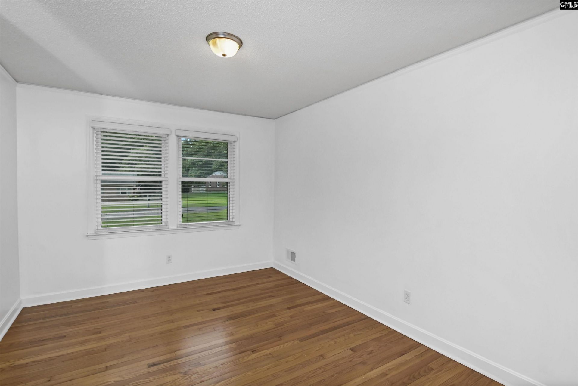 1445 Thor Drive  Photo 33
