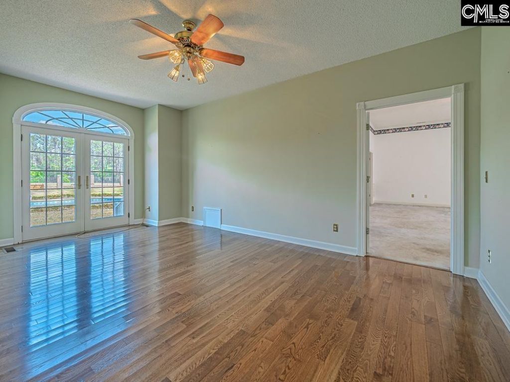 2219 Kings Mountain Drive  Photo 41