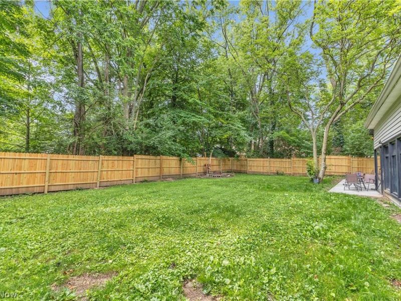 607 Castle Boulevard, Akron, OH 44313 Photo 37