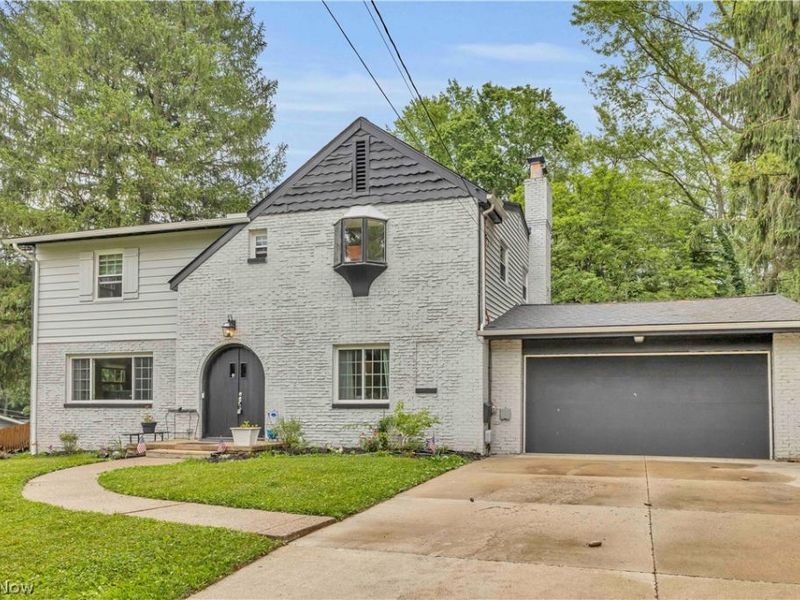 607 Castle Boulevard, Akron, OH 44313 Photo 42