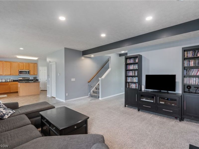 2489 Captens Street NE, Canton, OH 44721 Photo 6