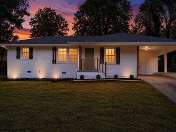 926 Green Valley Road, Mableton, GA 30126