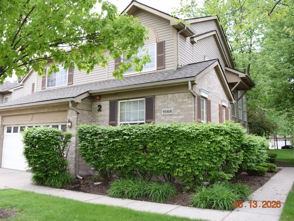1566 Heron Circle, Canton, MI 48187