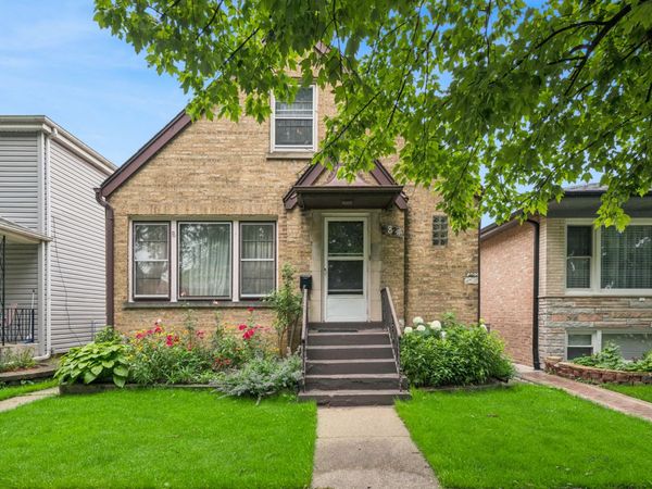 3824 N Pittsburgh Avenue, Chicago, IL 60634