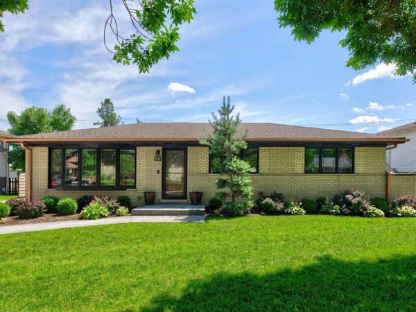 511 Wingate Drive , Schaumburg, IL 60193