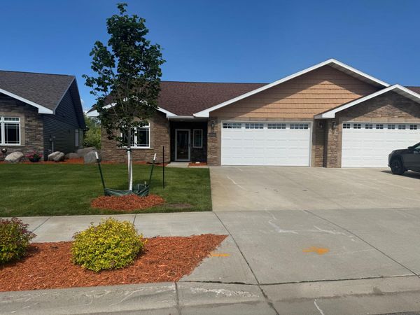 1300 Event Center Drive NE, Unit 5, Bemidji, MN 56601