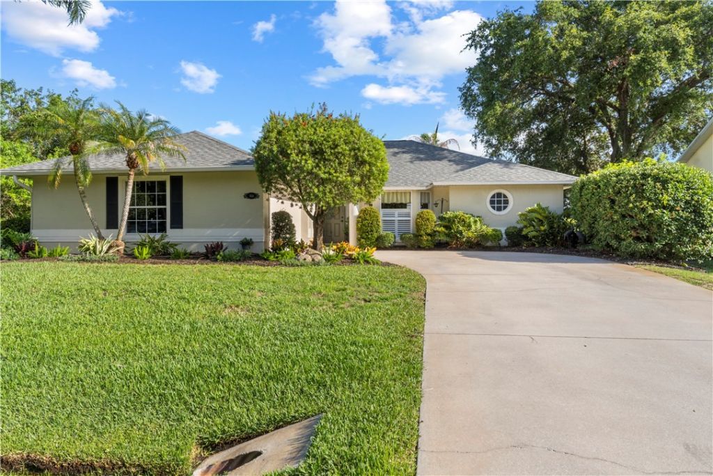 966 Gulfstream Avenue, Sebastian, FL 32958 Photo