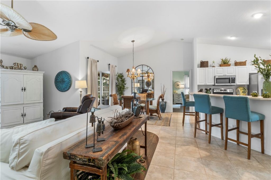 966 Gulfstream Avenue, Sebastian, FL 32958 Photo